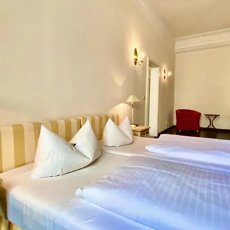 Hotel Graf Von Mansfeld 3*
