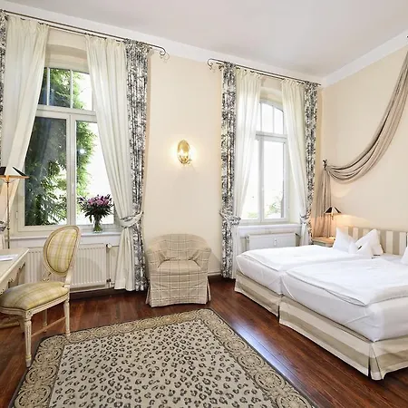 Graf Von Mansfeld 3*