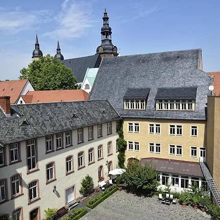 Graf Von Mansfeld 3*