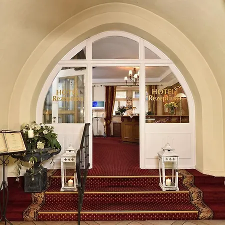 Graf Von Mansfeld Hotel 3*