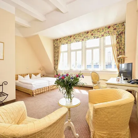 Graf Von Mansfeld Hotel