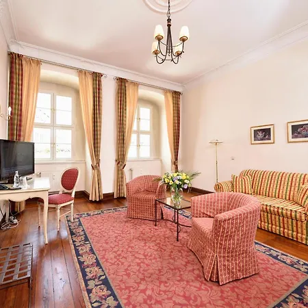 Graf Von Mansfeld 3*