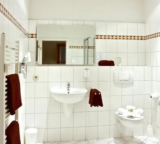 Graf Von Mansfeld Hotell 3*