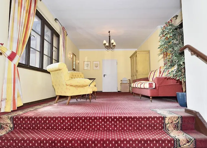 Graf Von Mansfeld Szálloda 3*