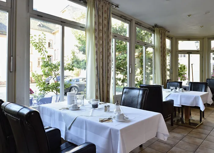 Hotell Graf Von Mansfeld 3*