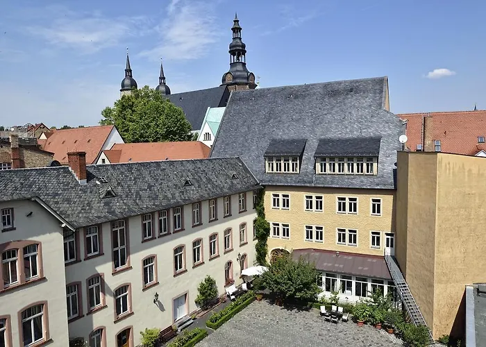 Graf Von Mansfeld 3*