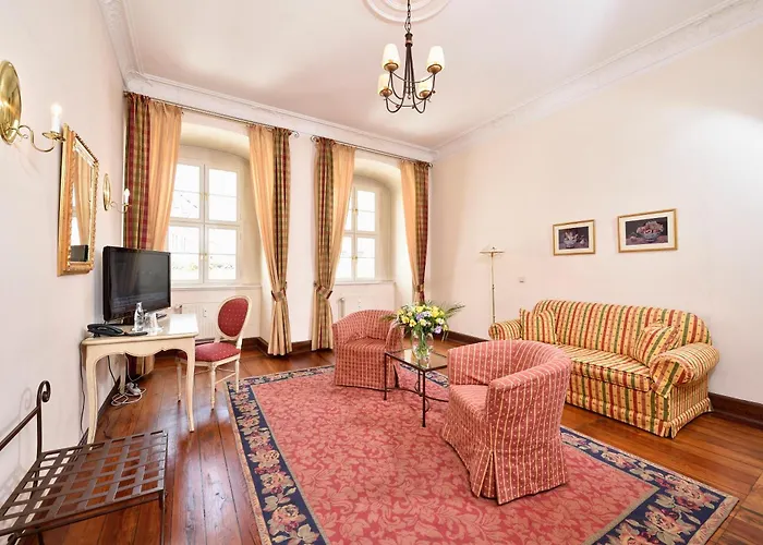 Graf Von Mansfeld 3*